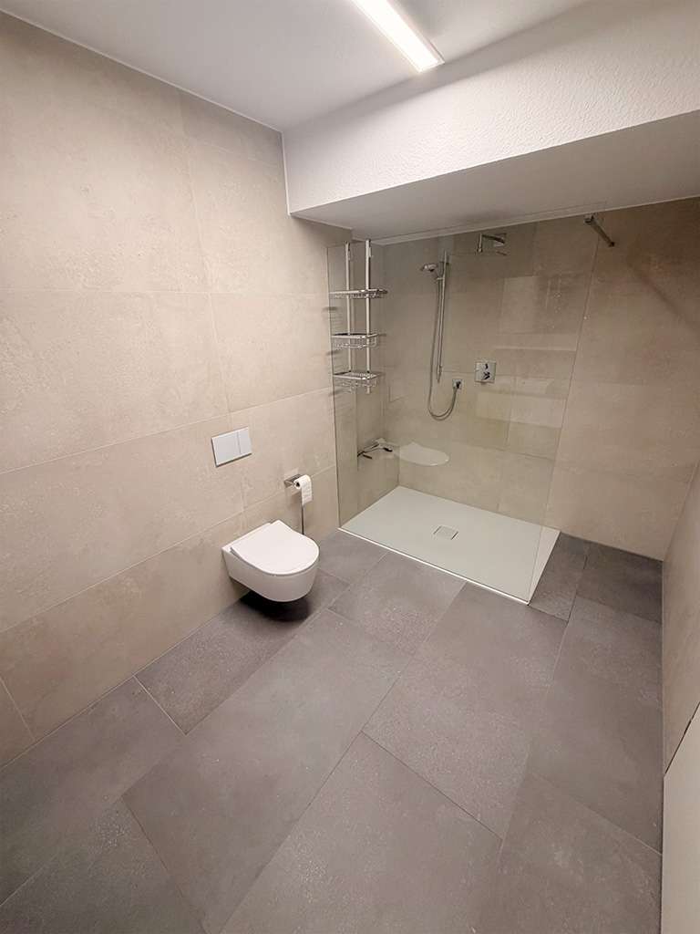 Badezimmer zweite Ansicht